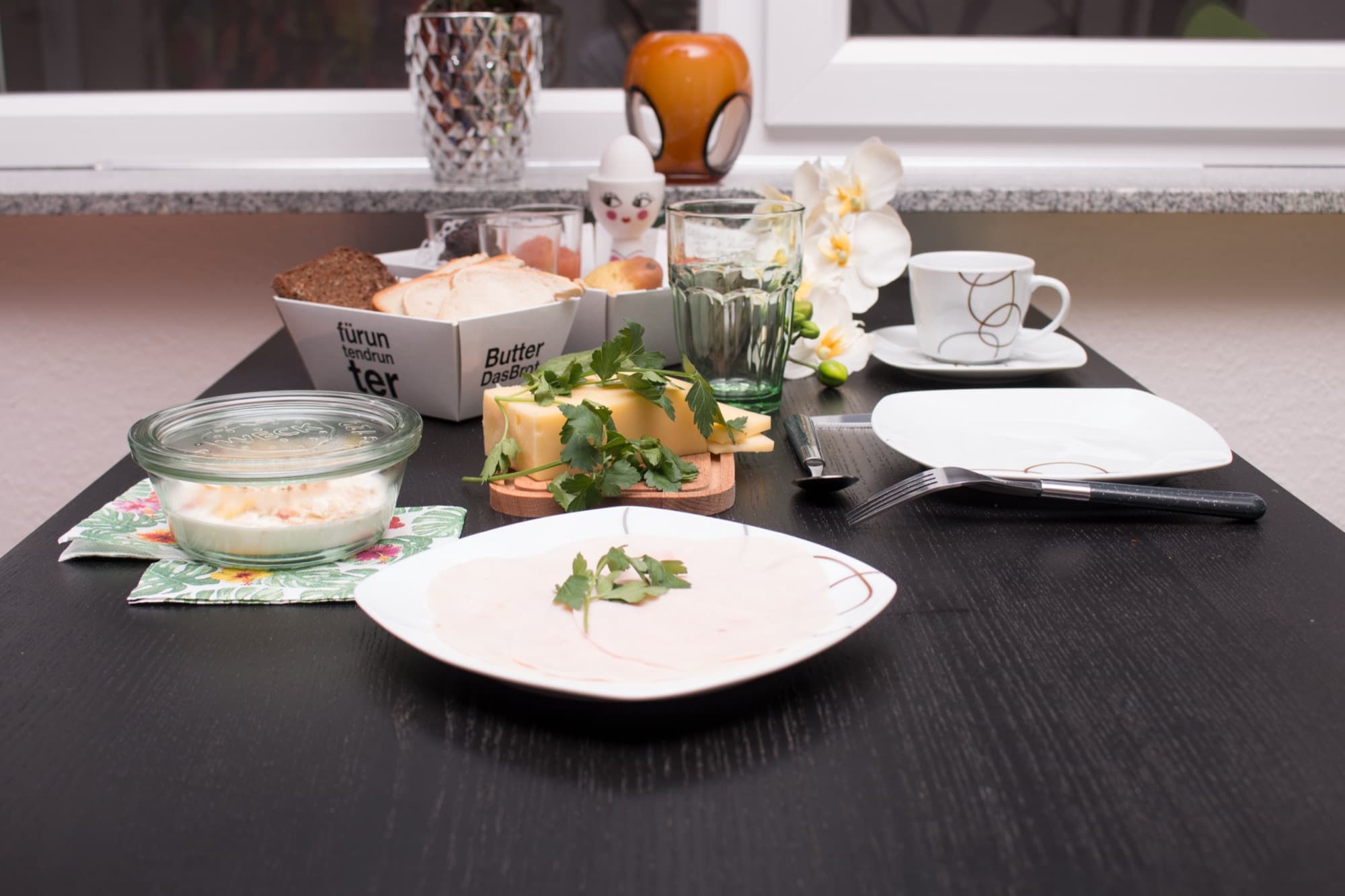 Frühstück bei uns — 1